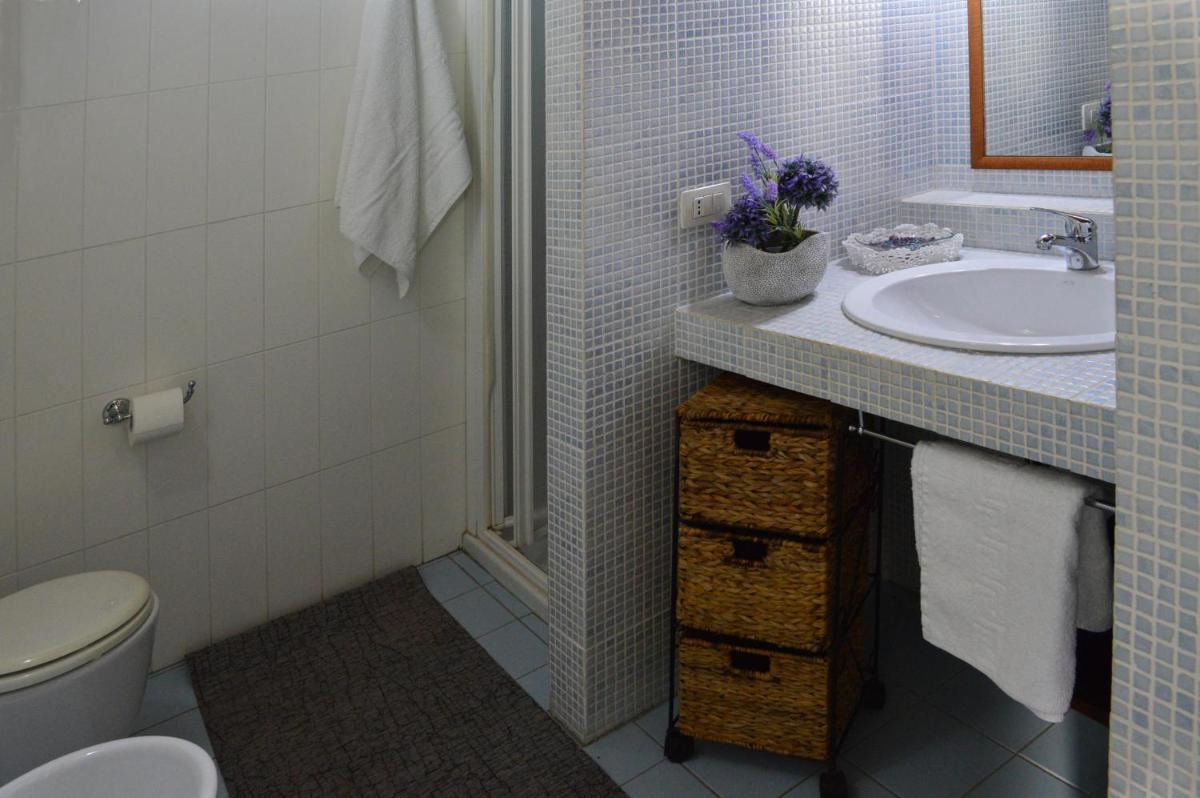 IDEALE PER 4-6 PERSONE - CASAMASSELLA OTRANTO - Housity