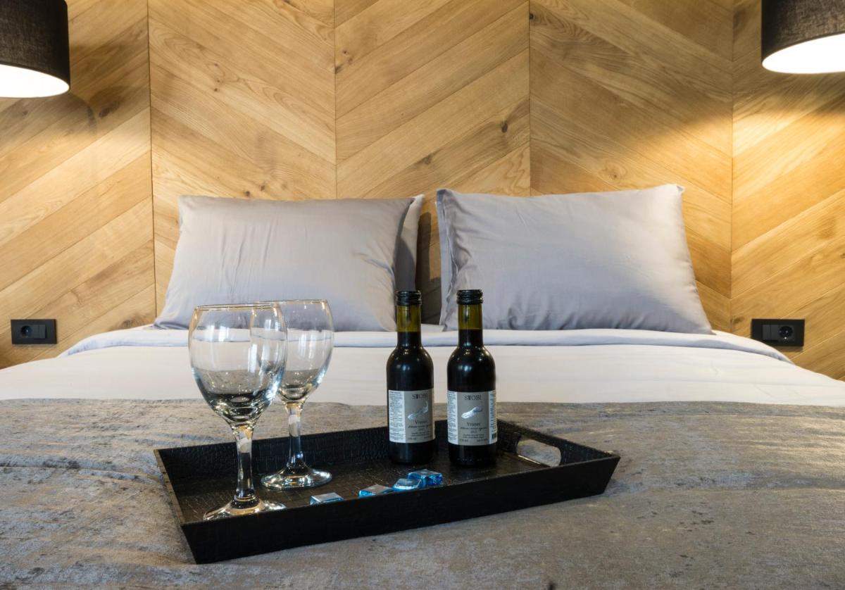 Hotel London B&B - Housity