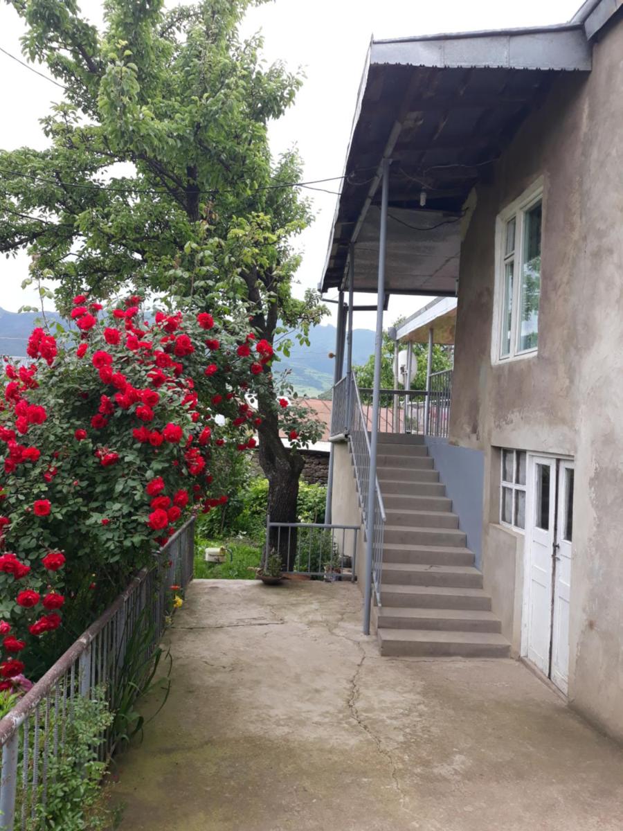 Aida Bed &amp; Breakfast - Housity