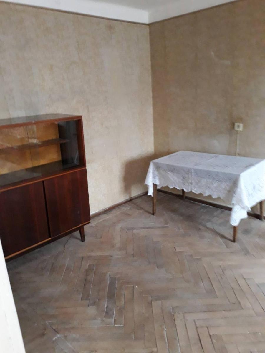 Kvartira posutochno - Housity
