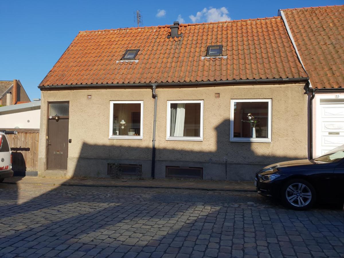 Simrishamn hamnnära - Housity