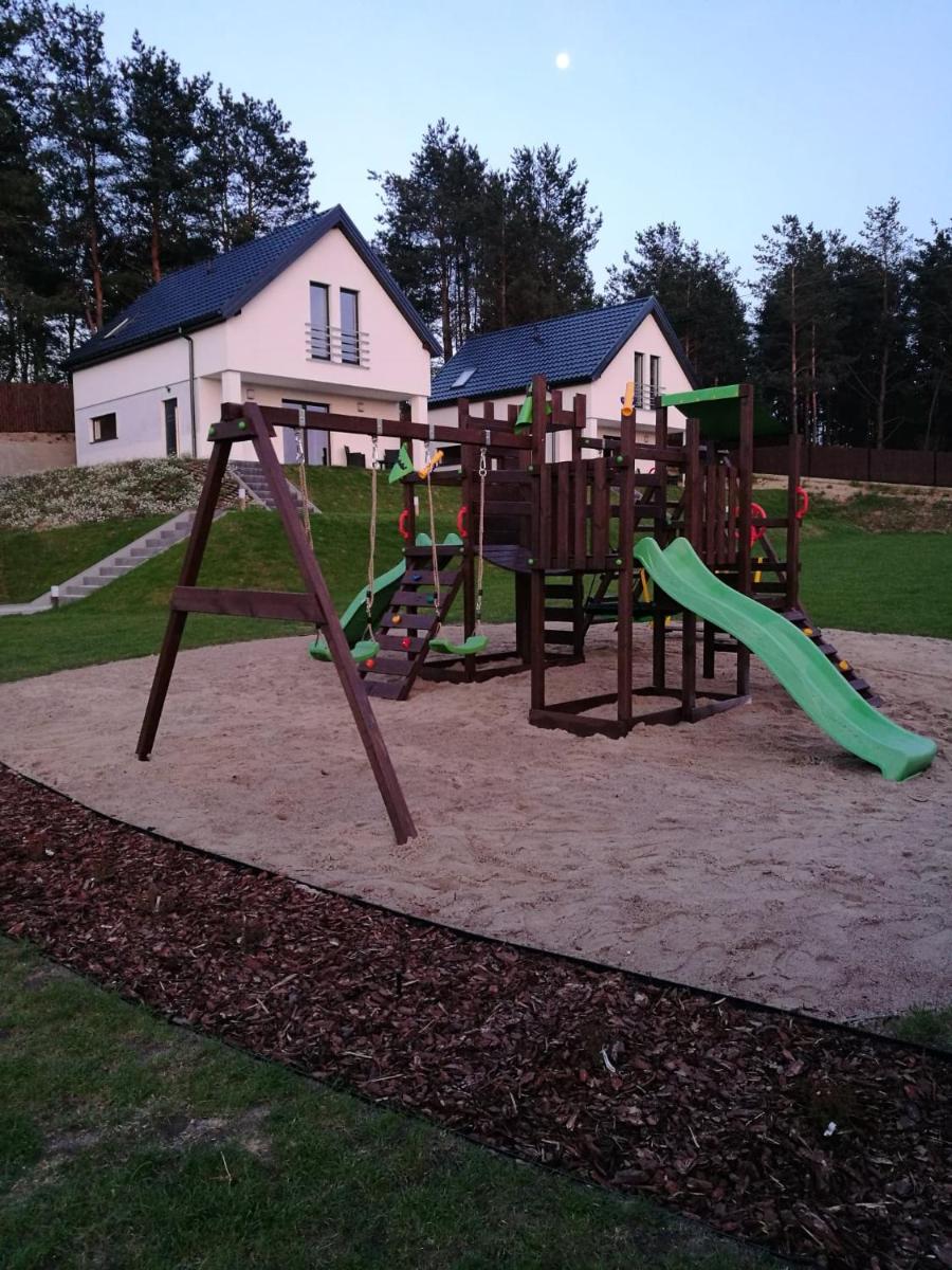 Całoroczne domy do wynajęcia - Housity