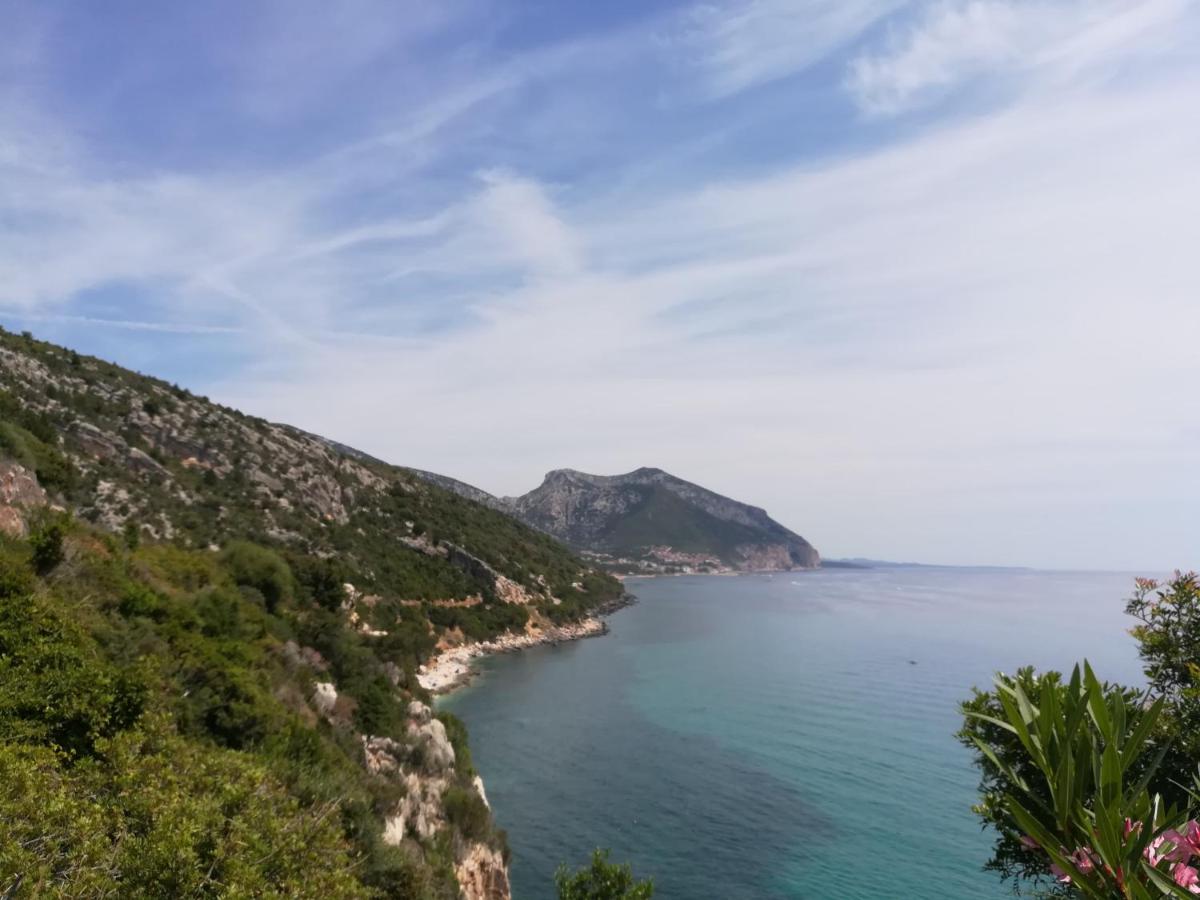 Sacha - Stunning Panoramic View Flat - Housity