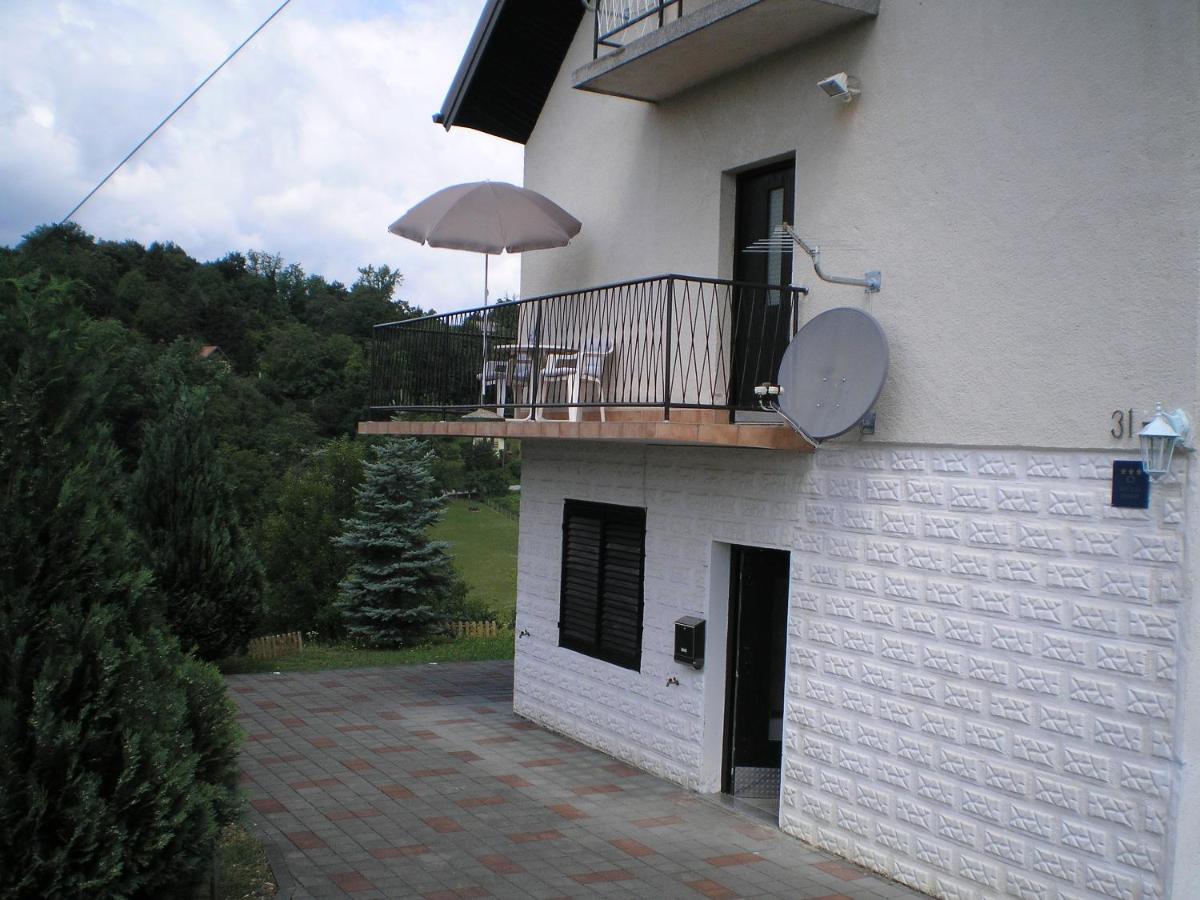 Apartments Country House Stipica - Housity