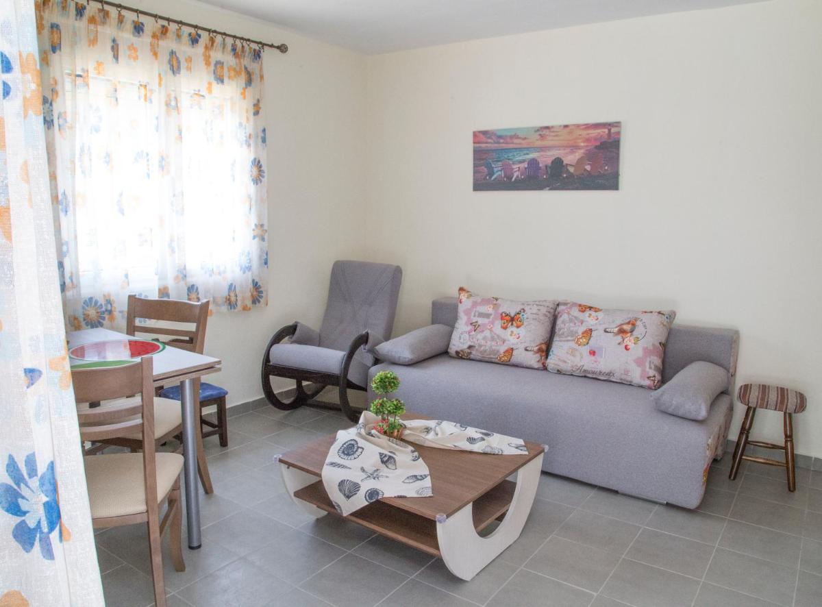 House for Relaxing Vacations - Housity
