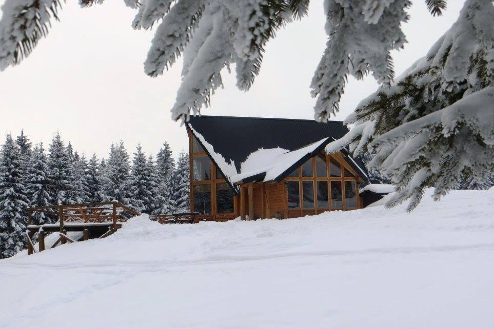 Mountain bungalows and a Hobbit House - Jazavčije Rupe - Housity