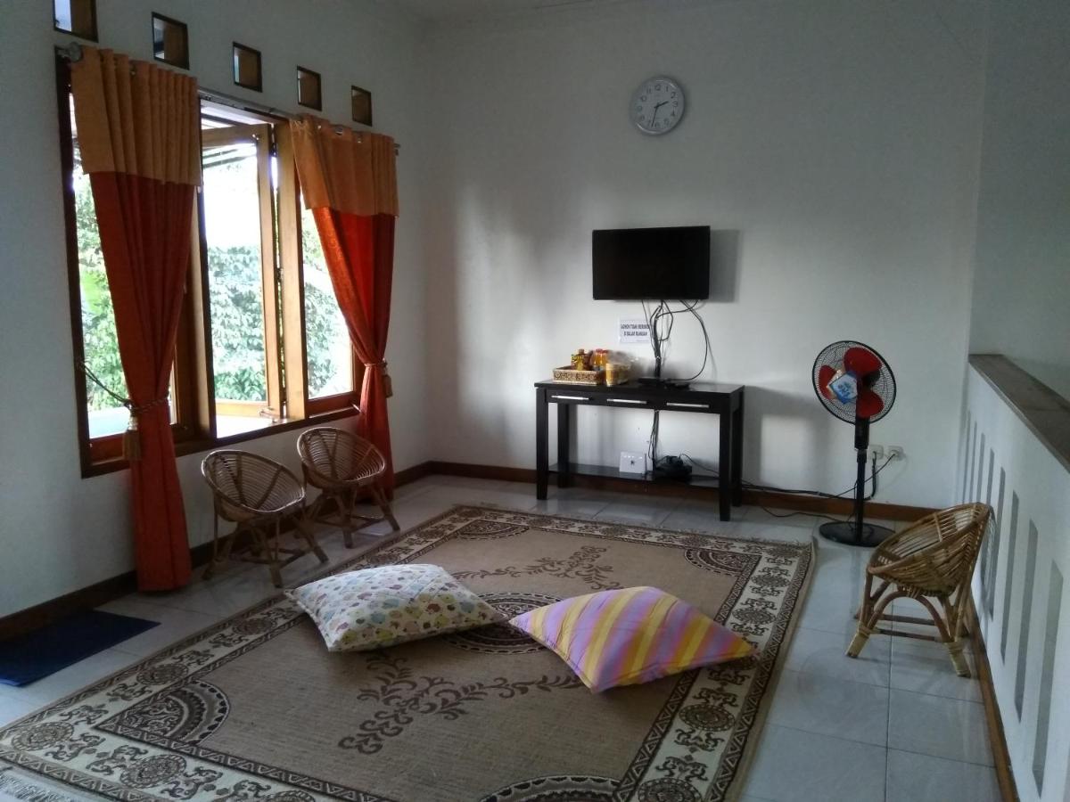 Rabbani Family Homestay - Hizvo