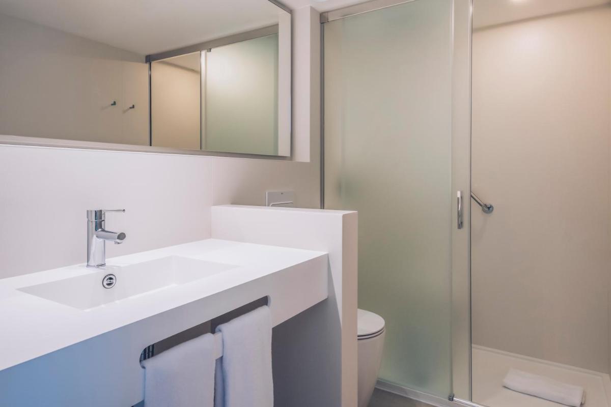 Un baño de Iberostar Waves Alcudia Park