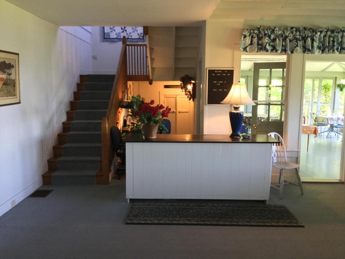 High Tide Inn on the Ocean, Motel and Cottages - Housity