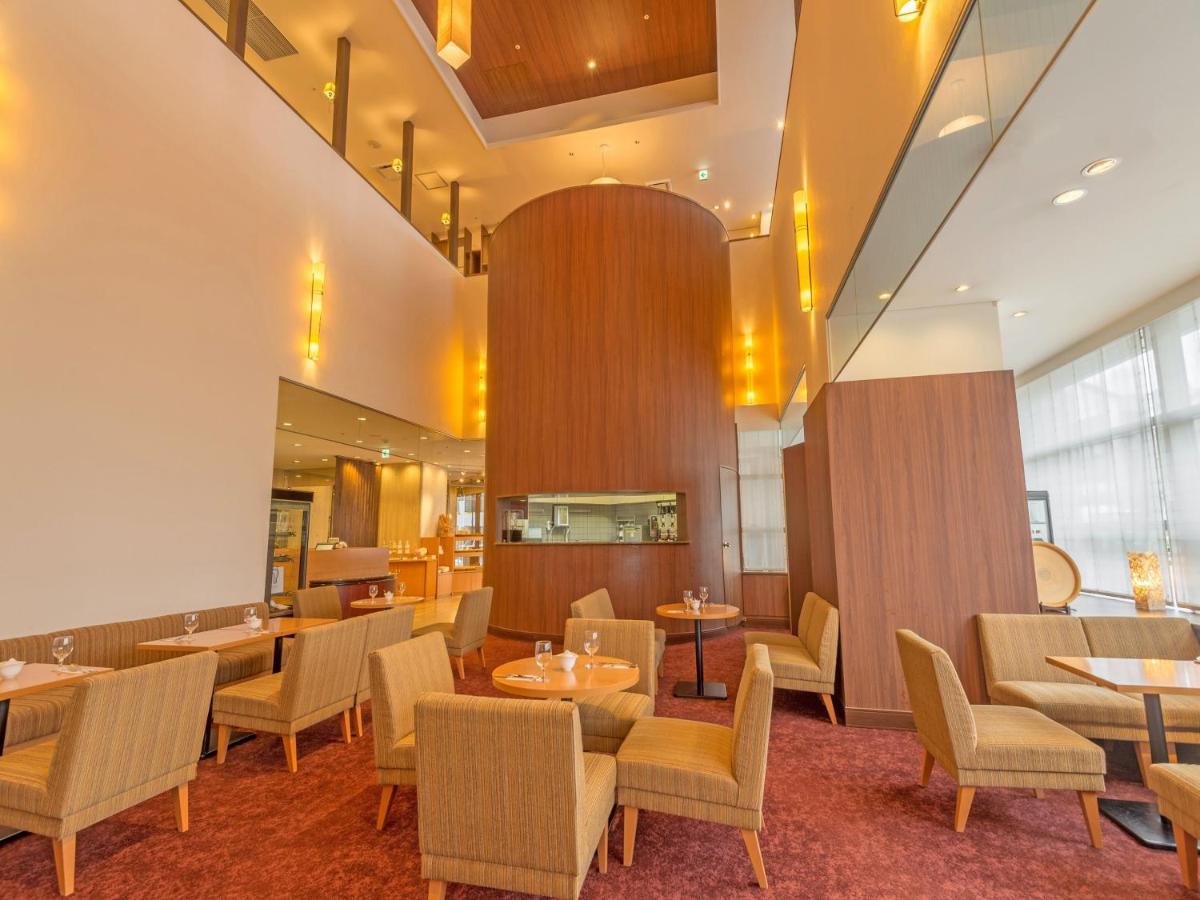 Art Hotel Hirosaki City - Housity