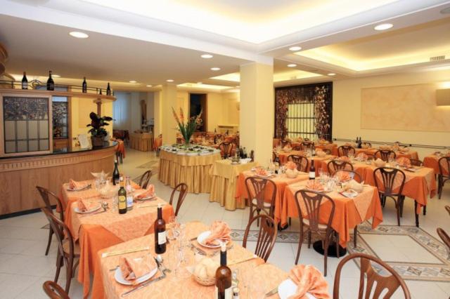 Albergo Vittoria - Housity