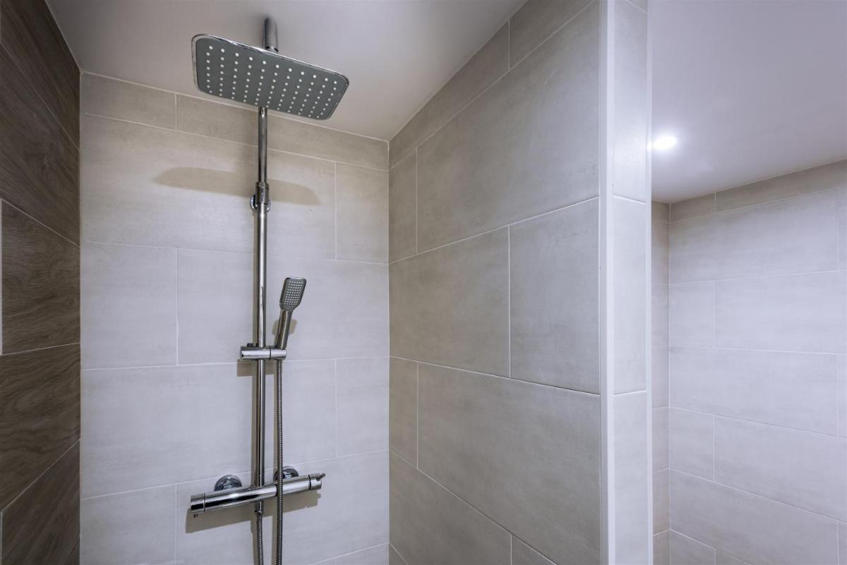 Un baño de 4R Salou Park Resort II