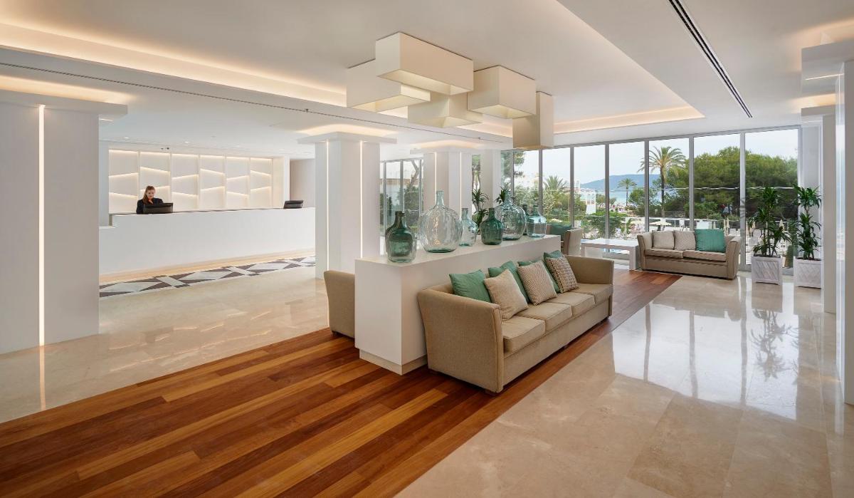 Zona de estar de Hipotels Bahia Cala Millor - Adults Only
