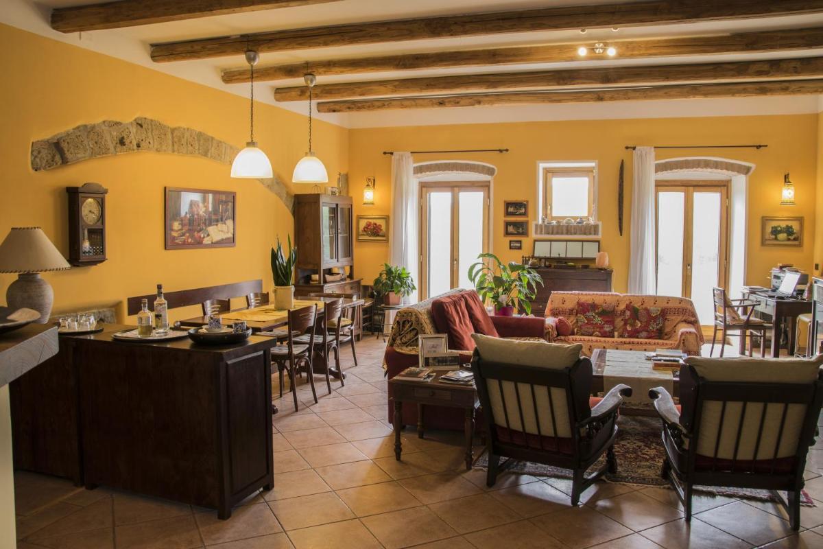 B&B Le Buche Casa Storica - Housity