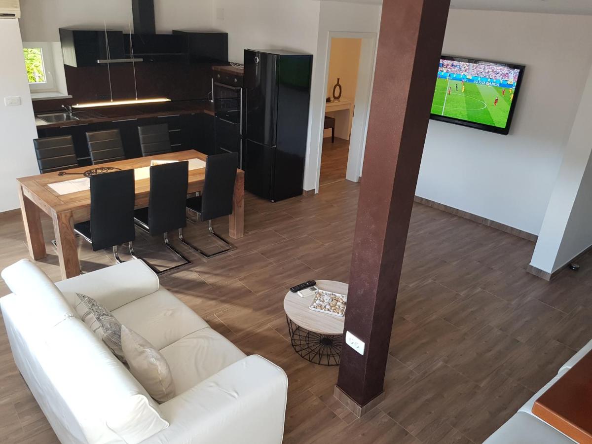 Apartment Ida - Housity