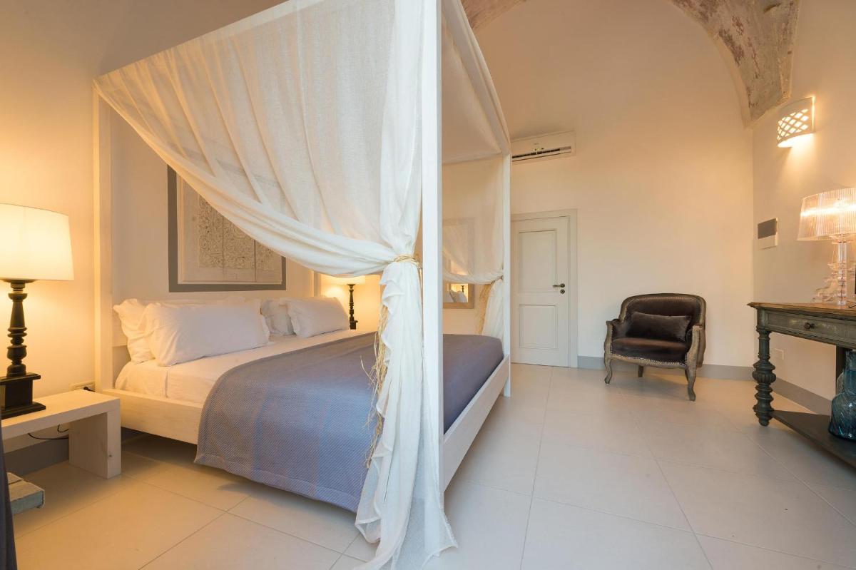 Villa Starace - Camera Amour - Housity