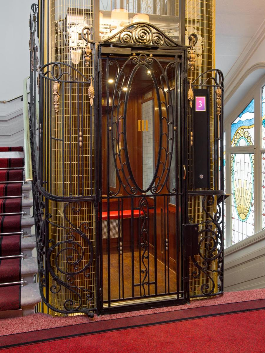 Photo de la galerie de l'établissement Carlton Hotel Lyon - MGallery Collection, à Lyon