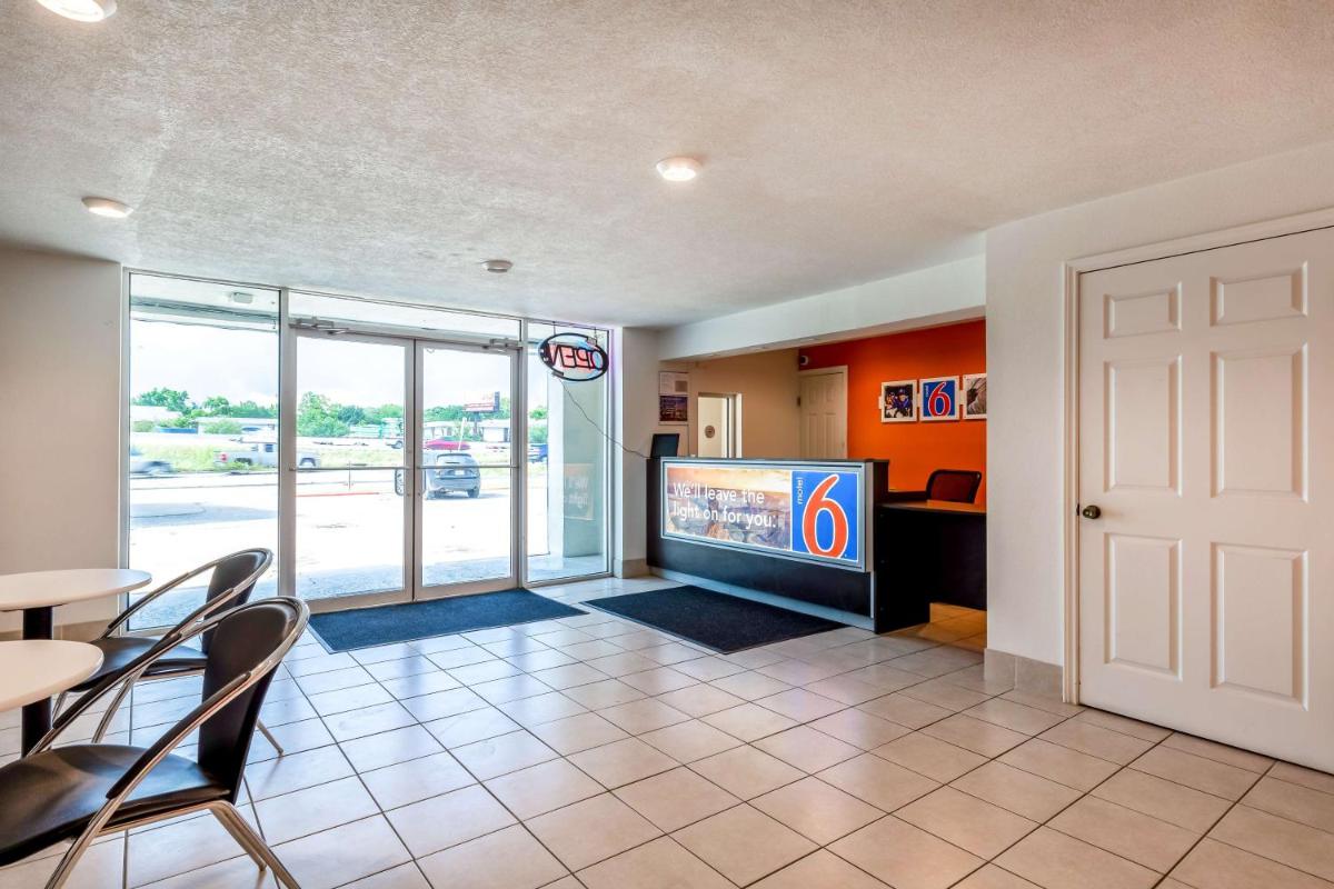Motel 6-Houston, TX - East - Housity