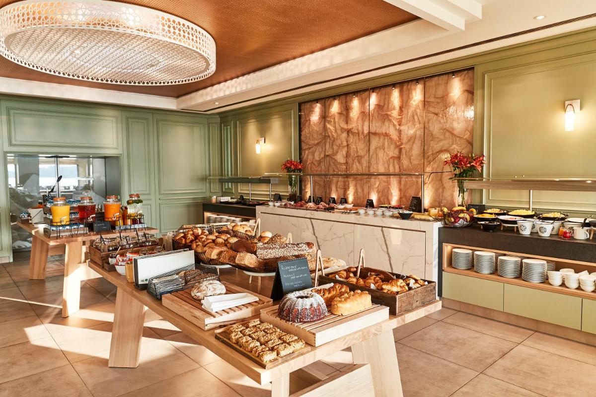 Essen im Hotel oder in der Nähe