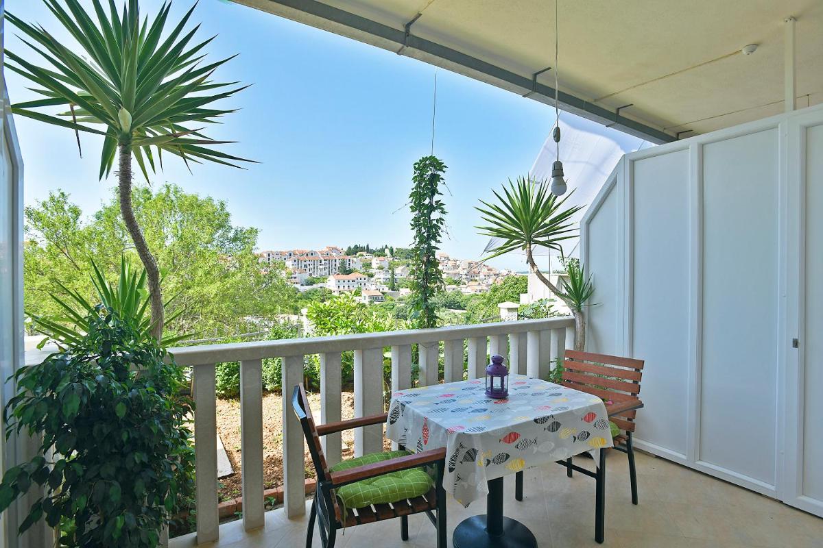 Apartments Mićić - Housity