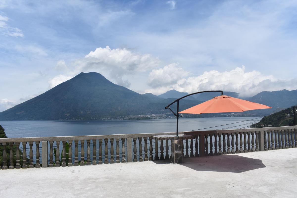 Hotel Villa Tzankujil - Housity