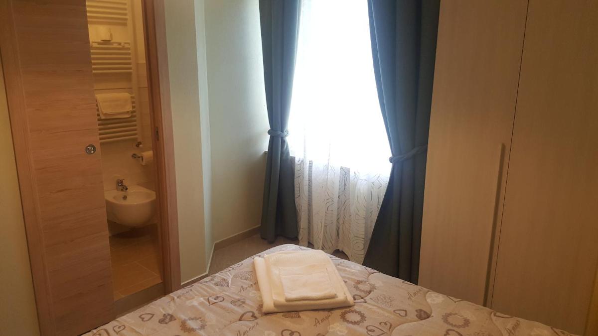 Le terme a due passi - Housity