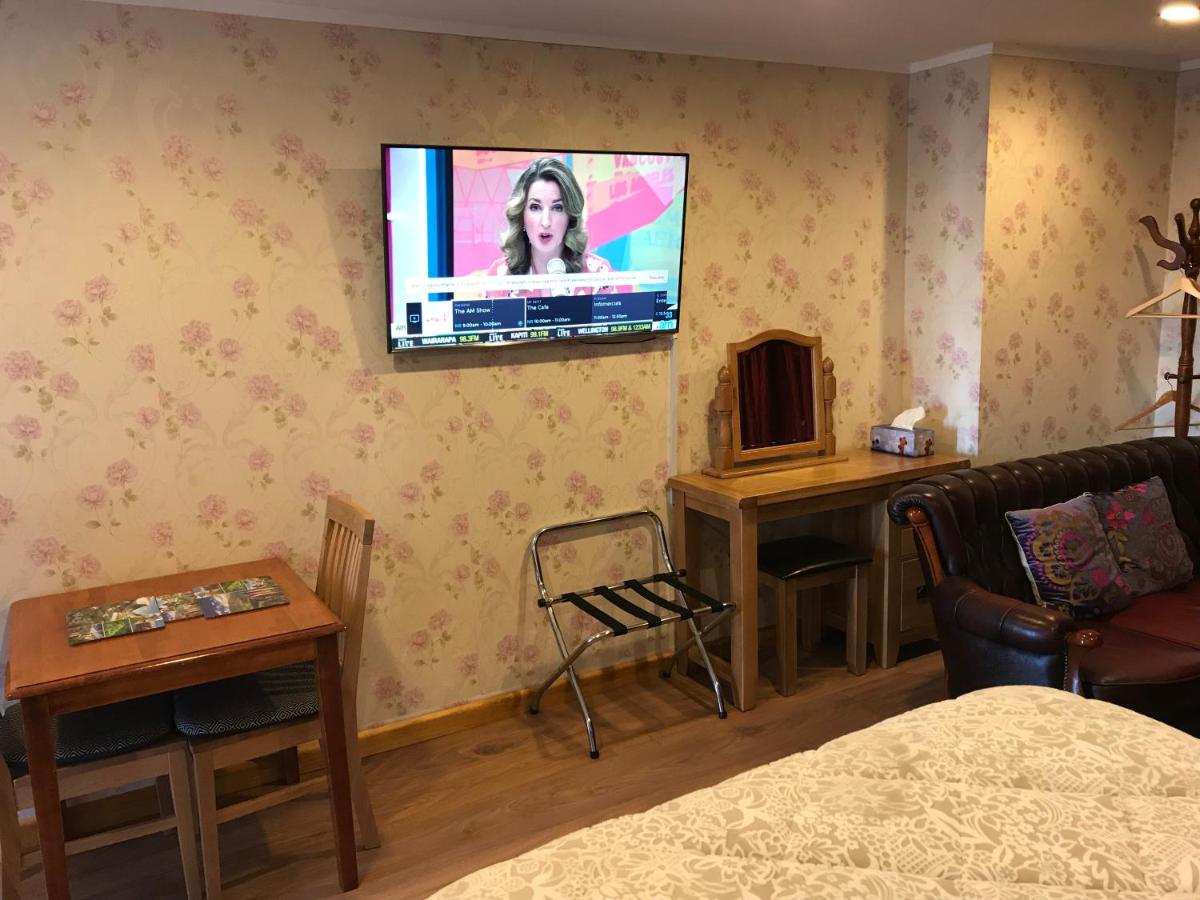 Cascades Motor Lodge - Housity