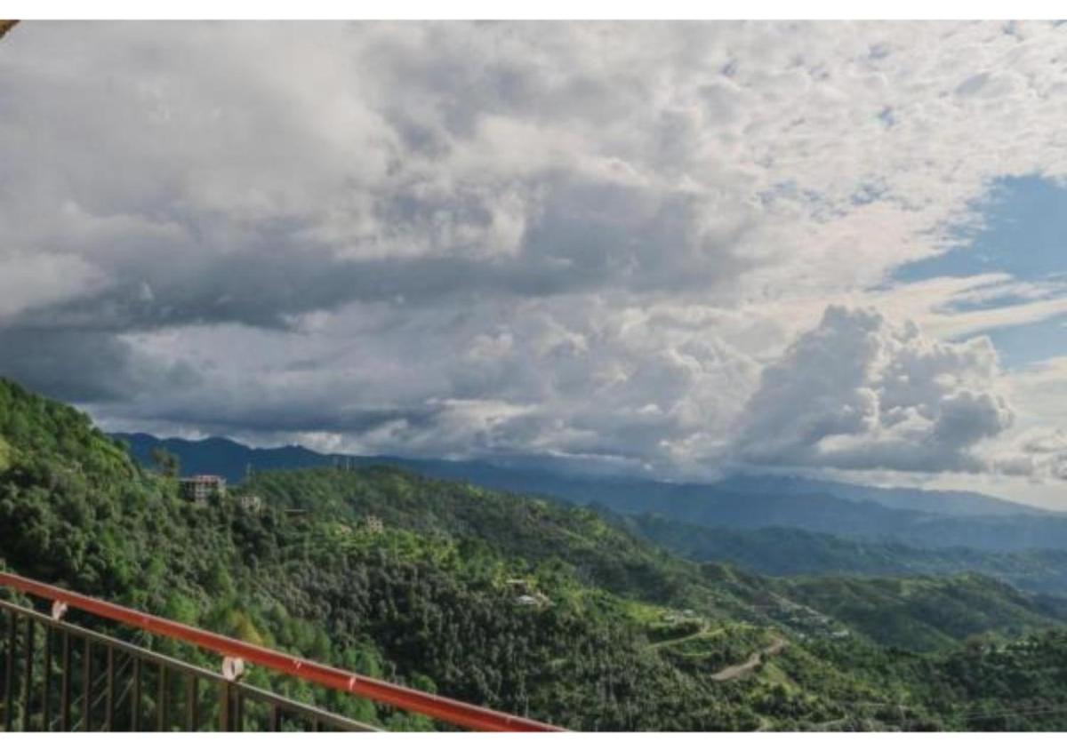Breath-taking valley view rooms in shimla - Housity