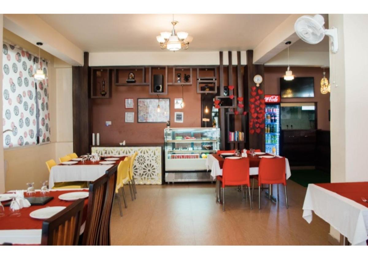 Breath-taking valley view rooms in shimla - Housity