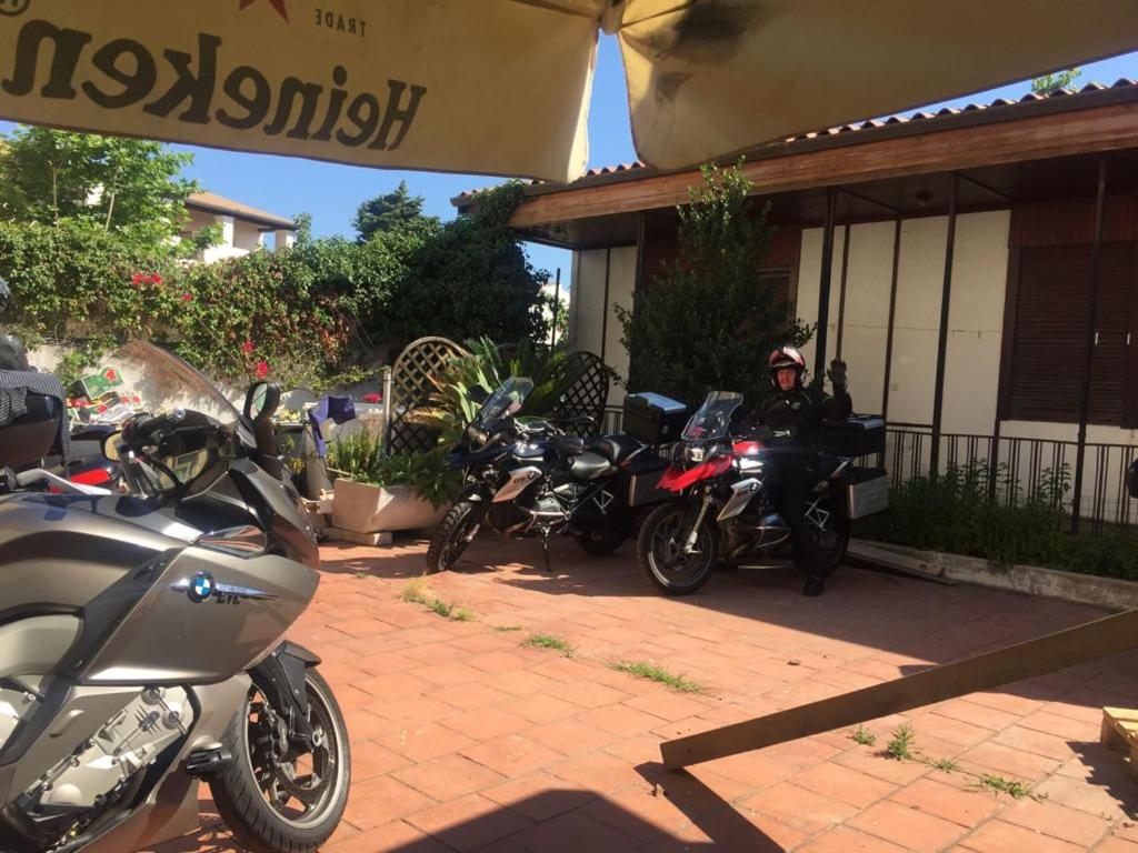 Hotel L'Ancora - Housity