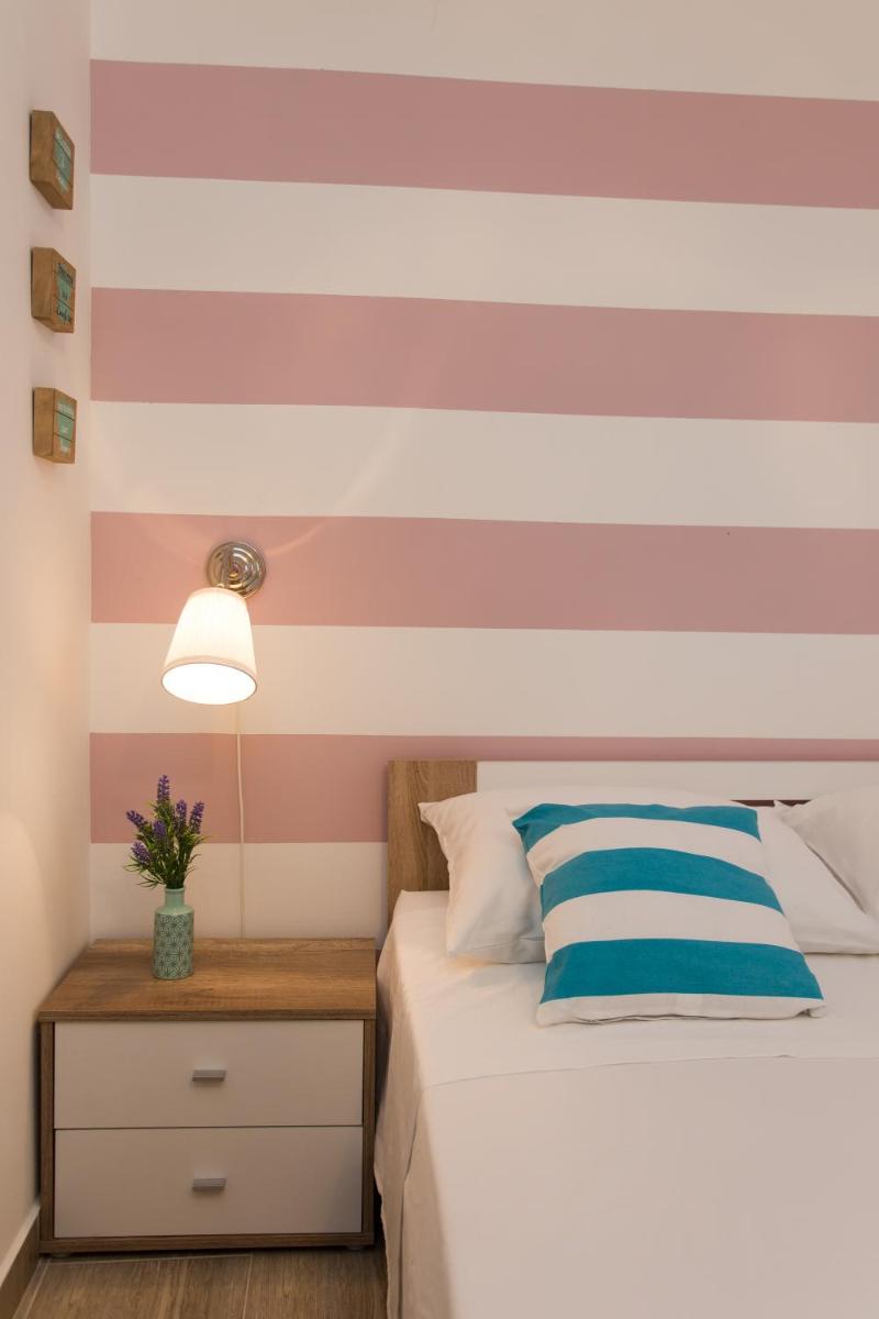 Ice Cream Vacation Home - Housity