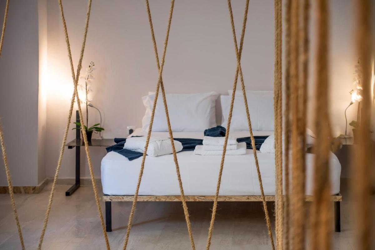 Suitetrails - Piraeus Premium Suites