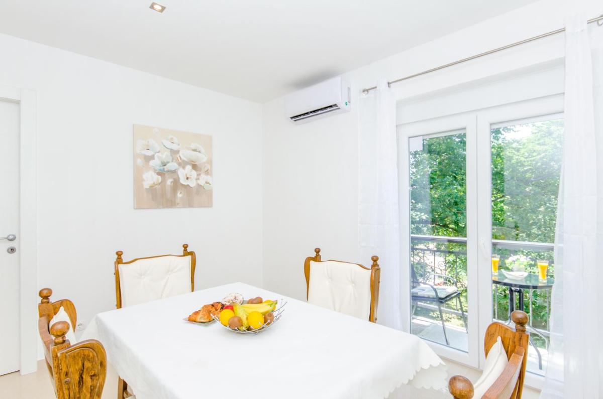 Beach & park Apartment - Hizvo