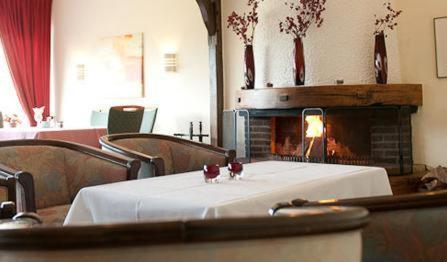 Hotel am Waldbad - Housity