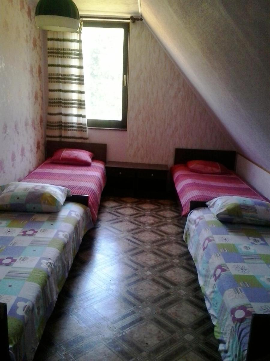 Kazupes - Housity
