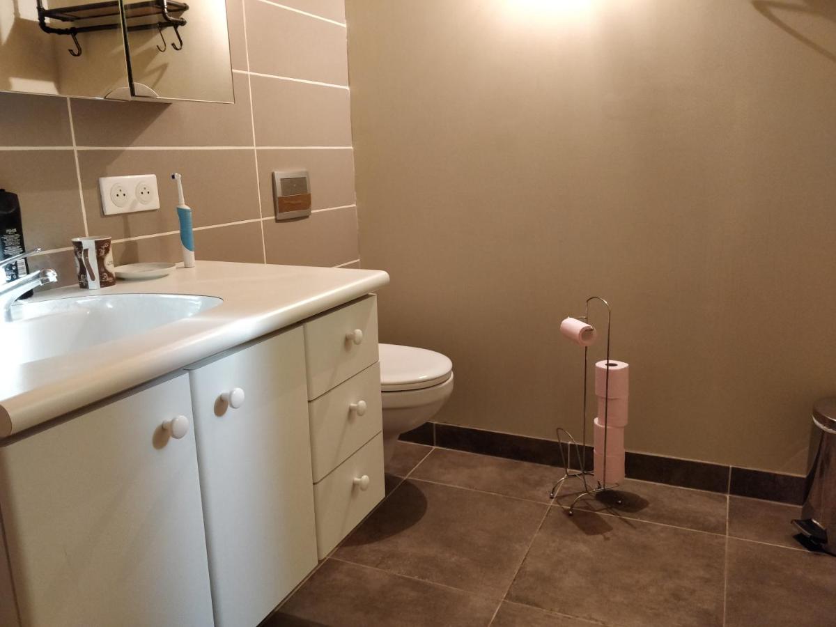 Chambre Chaleureuse chez l'habitant - Housity
