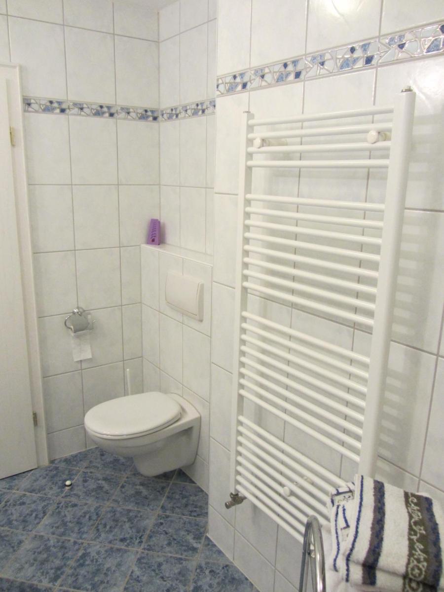 Pension Zur Alten Schmiede - Housity