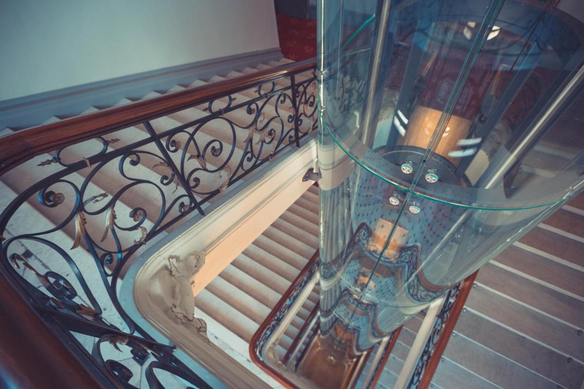 Photo de la galerie de l'établissement Westminster Hotel & Spa Nice, à Nice