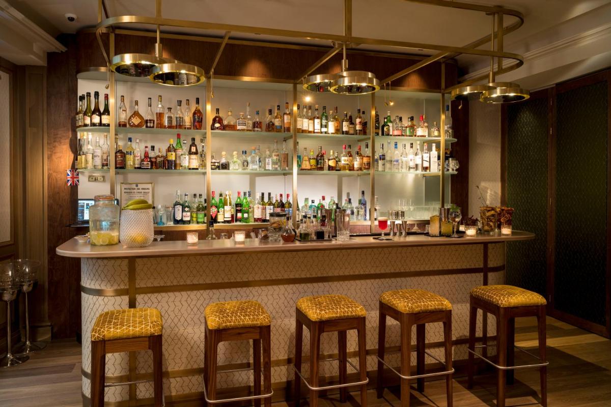Salon ou bar de l'établissement Rochester Champs Elysees