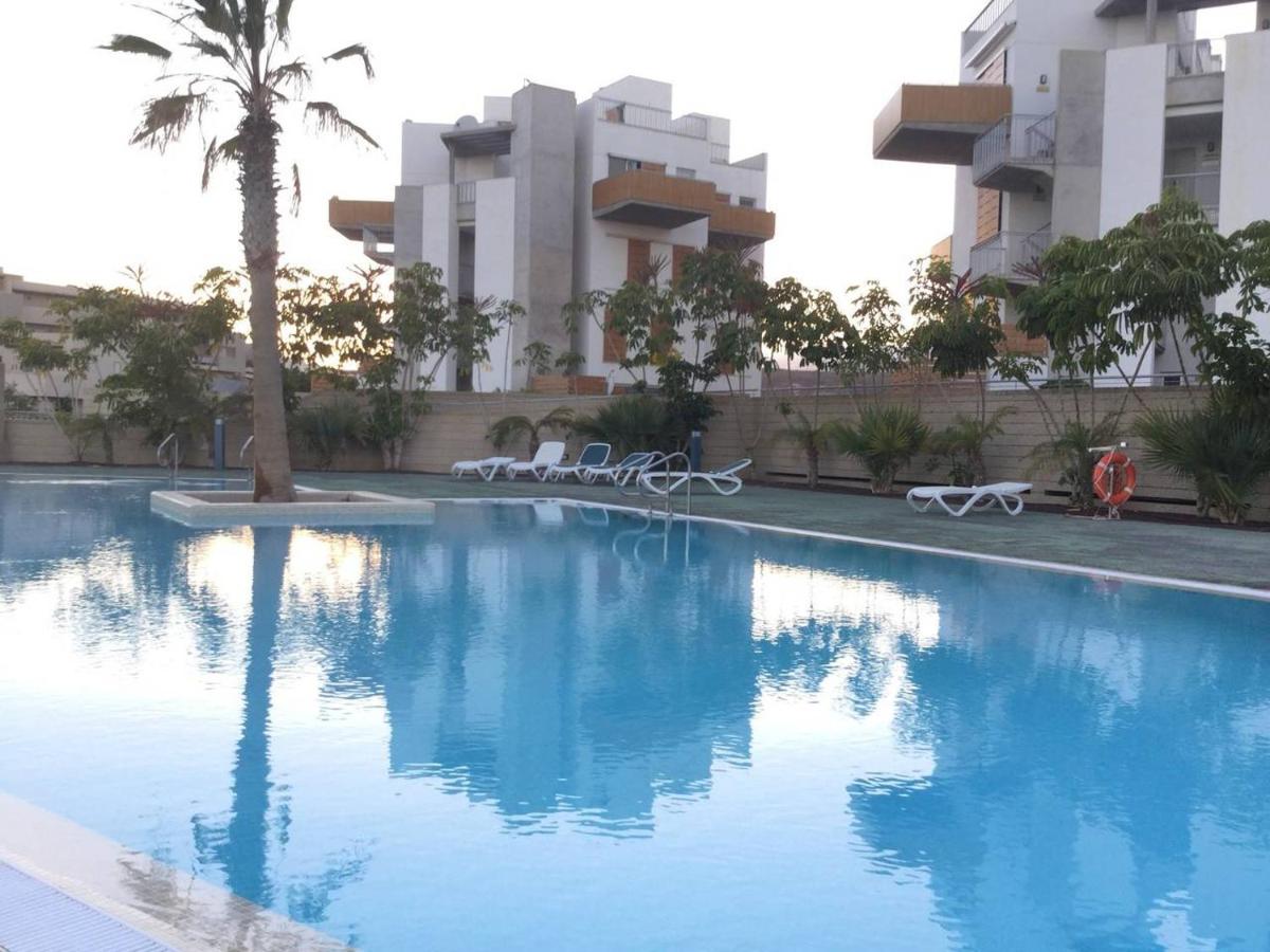 AMAZING DUPLEX on the beach - Housity