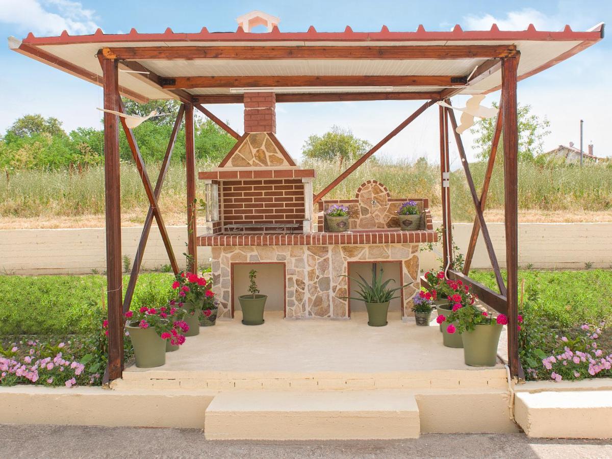 Villa Elaia Mare - Housity