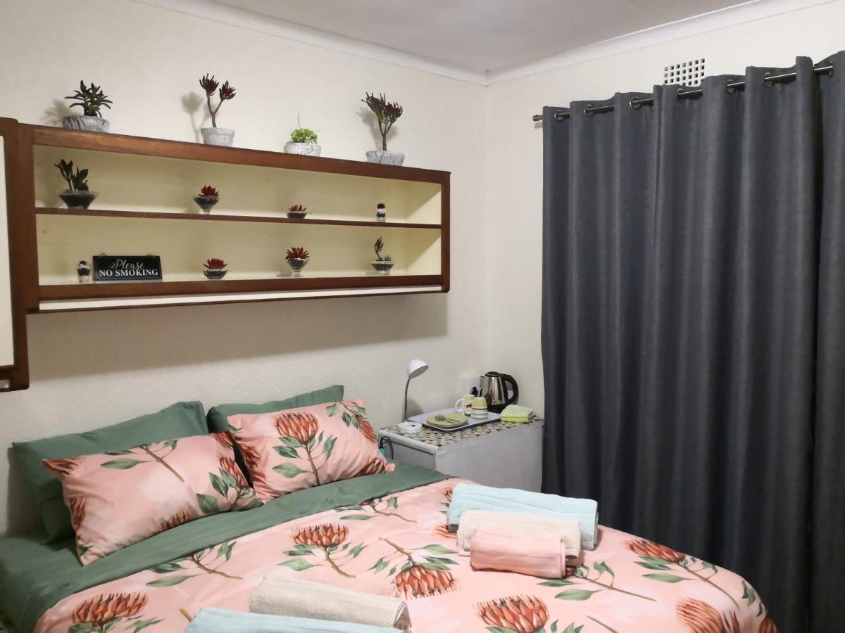 Doedoe Plekkie - Housity