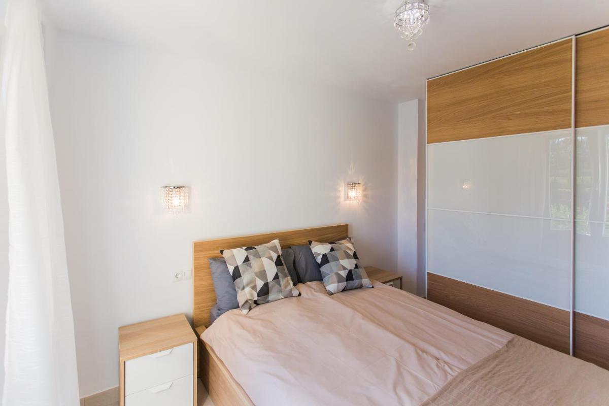 Apartment Andalucia 1 - Hizvo
