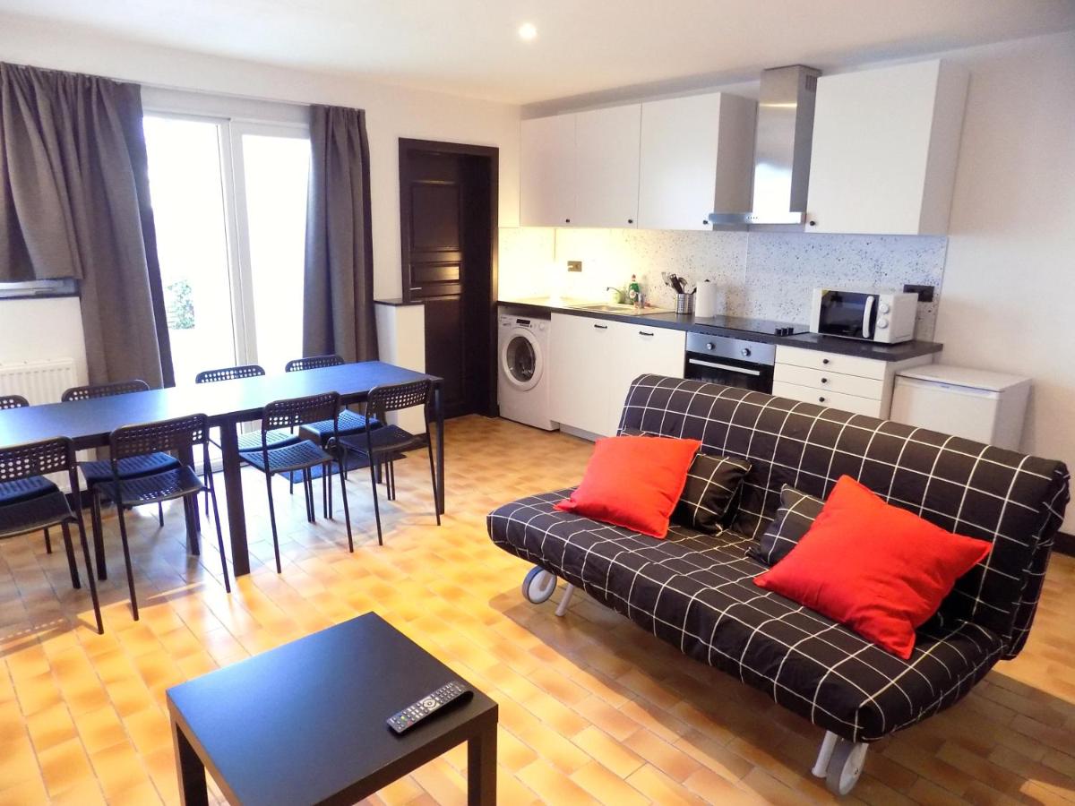 Maison Roosevelt - Charleroi Airport - Ideal Families - Housity