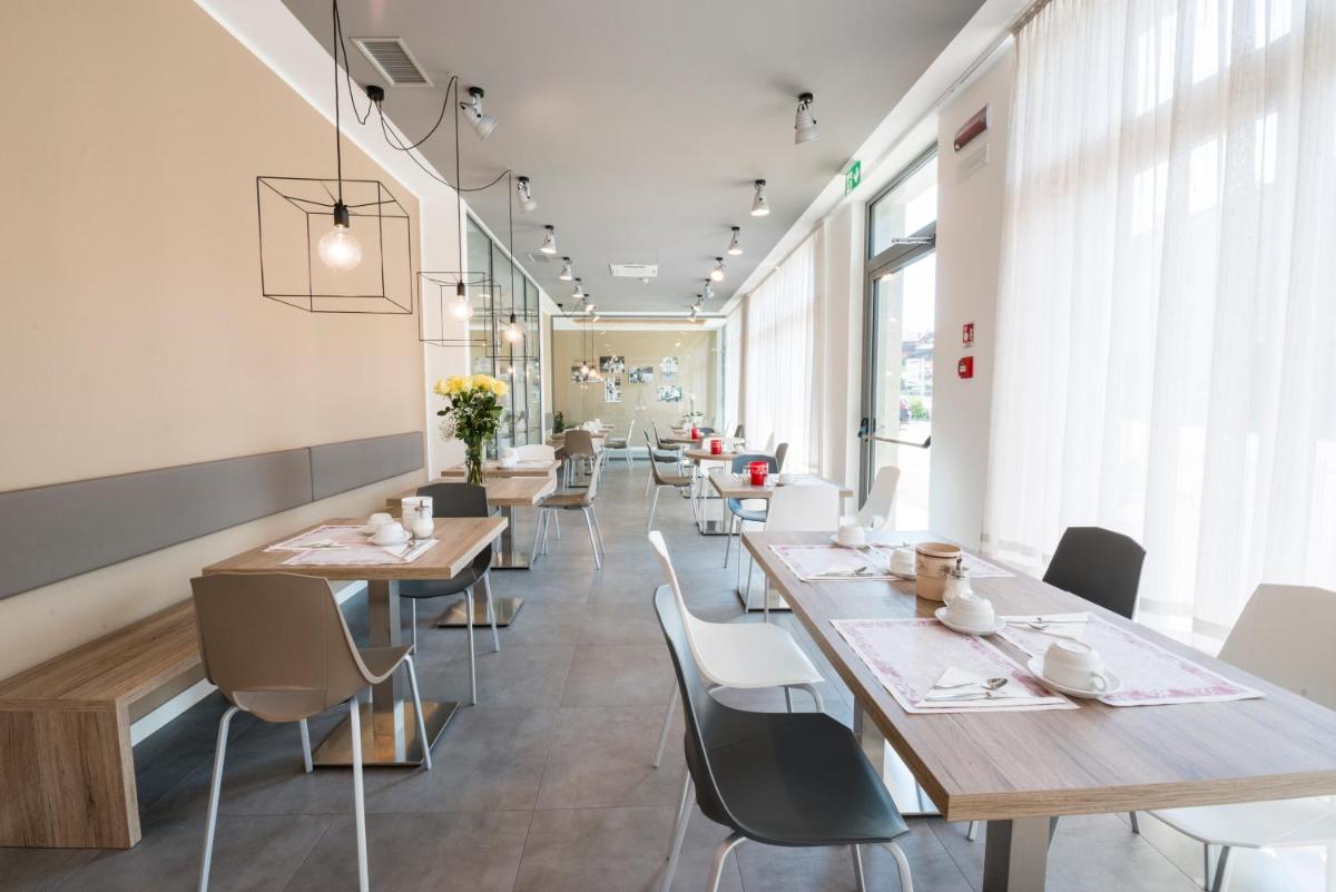 Albergo Garni Francesco - Housity