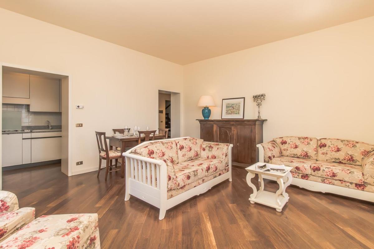 Apartment Anna - Griante - Housity