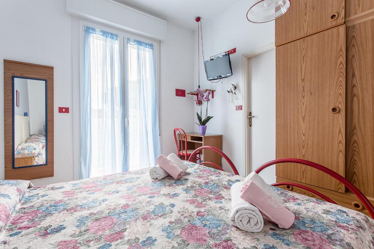 Holiday - Housity