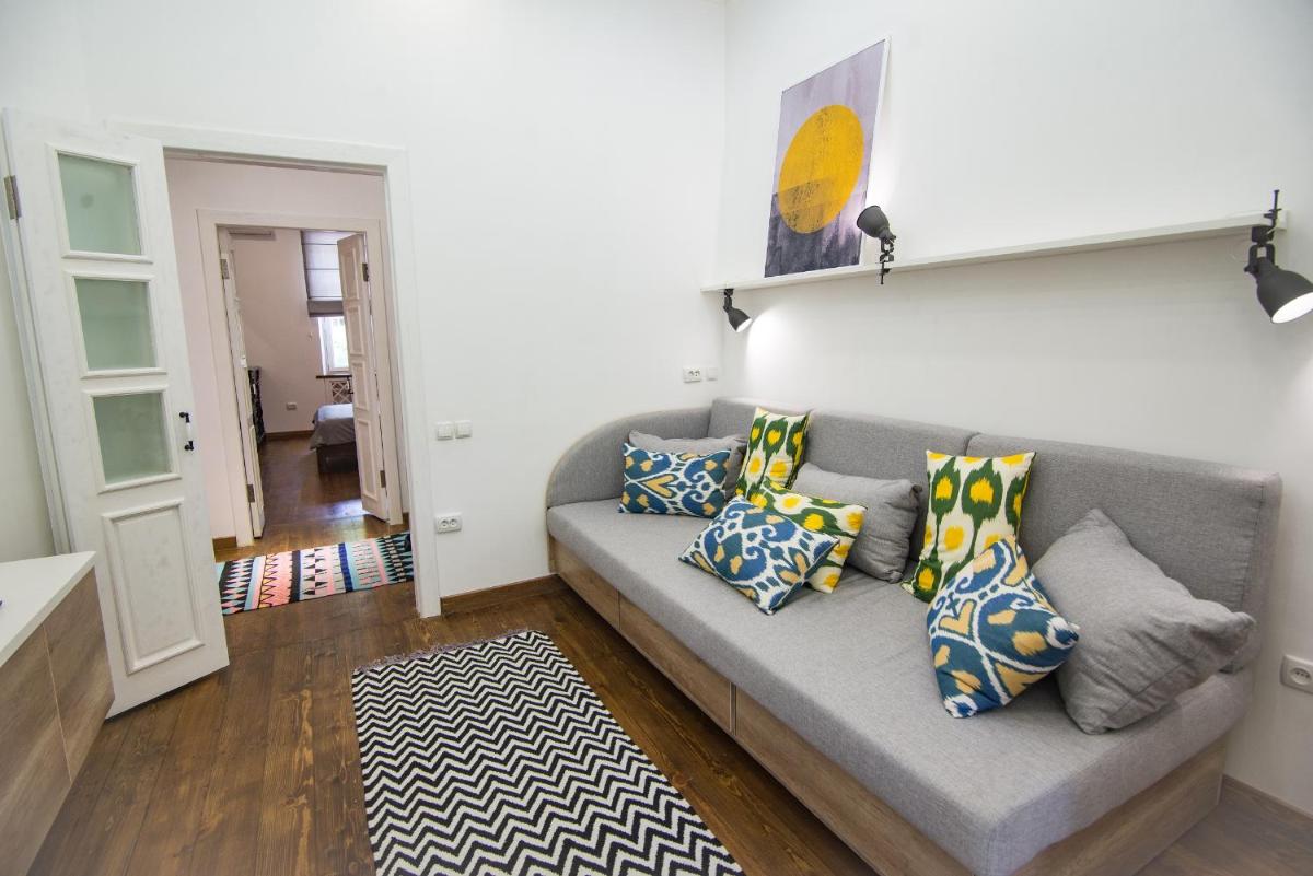 Art Apartment - Housity