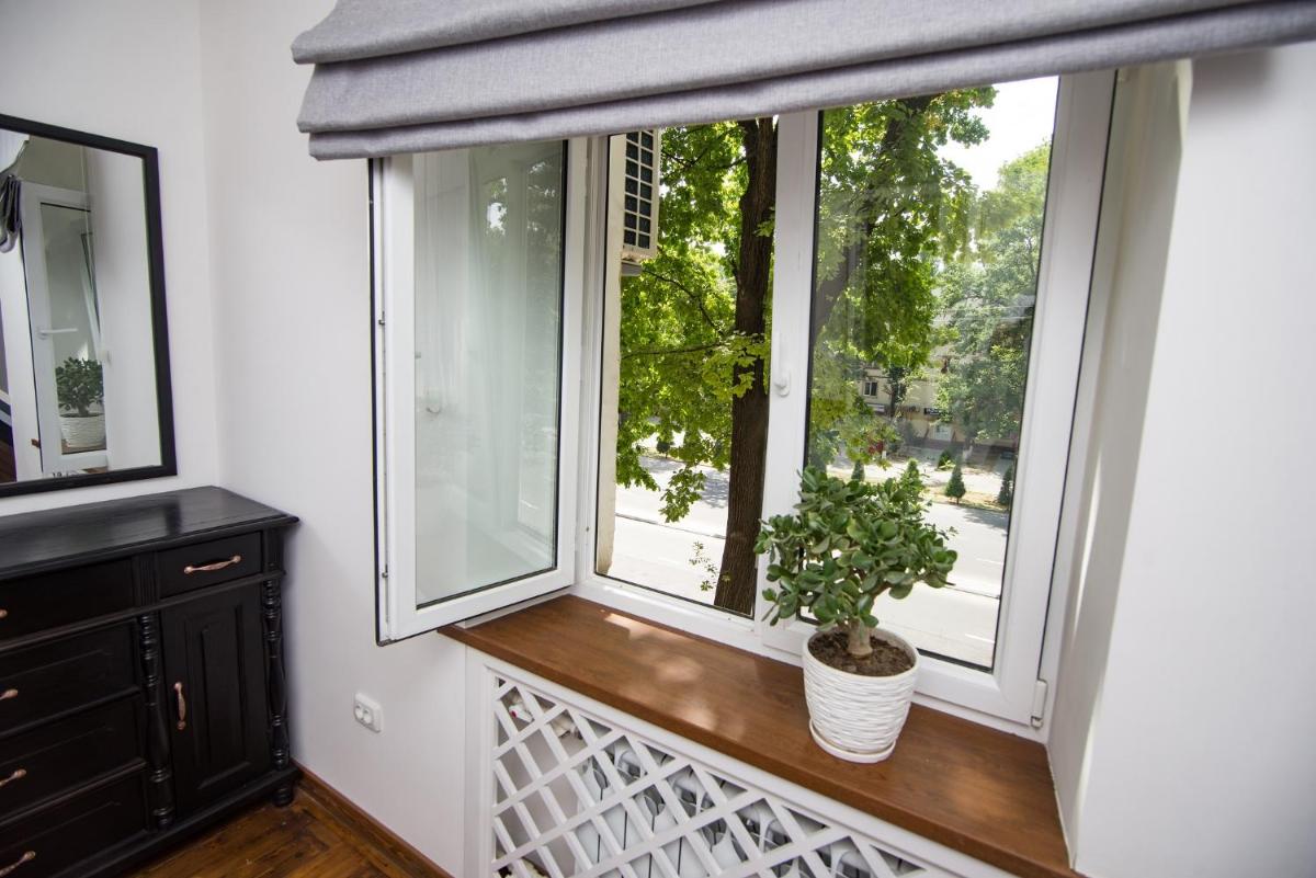 Suitetrails - Art Apartment