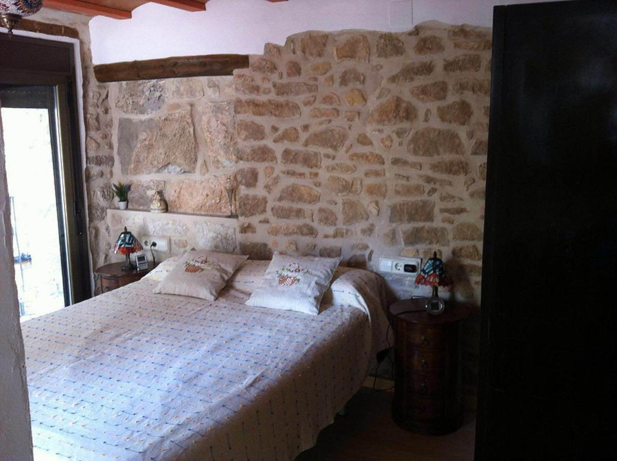 La roca del Castell - Housity